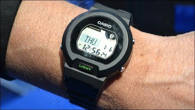カシオ Bluetoothでスマートフォンと連携する腕時計のプロトタイプを展示 Dna