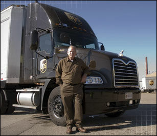 運送会社upsのトラックドライバー 勤続47年 480万km無事故という偉大なる記録を達成 Dna