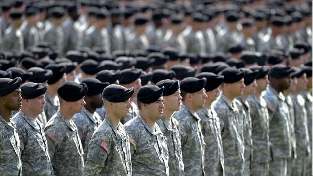 アメリカ陸軍 一般兵士の黒いベレー帽着用を オプション扱い に変更 Dna