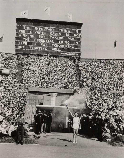 どう変わった？1948年に開催された前回のロンドン・オリンピックの開会式の様子