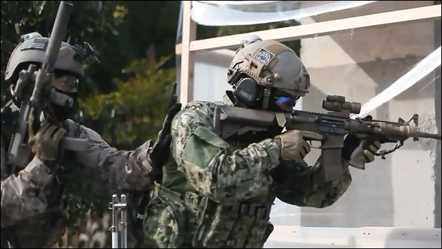 日本のファンムービーの新境地 特殊部隊が人質を奪還する動画 Reload 強襲奪還作戦 Dna