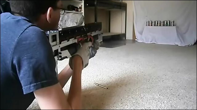 未来兵器をdiy フルオート電磁加速銃 コイルガン Cg 42 の画像と動画 Dna