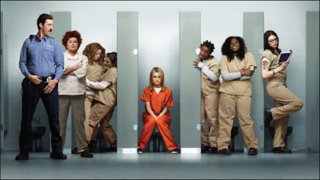 アメリカの刑務所がオレンジの囚人服を白黒のストライプ柄に変更 Dna